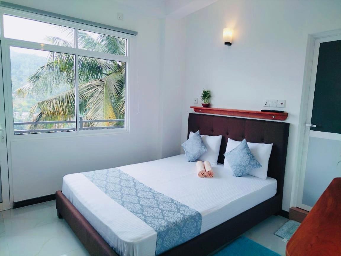 Mountain View Hotel Kandy Ngoại thất bức ảnh